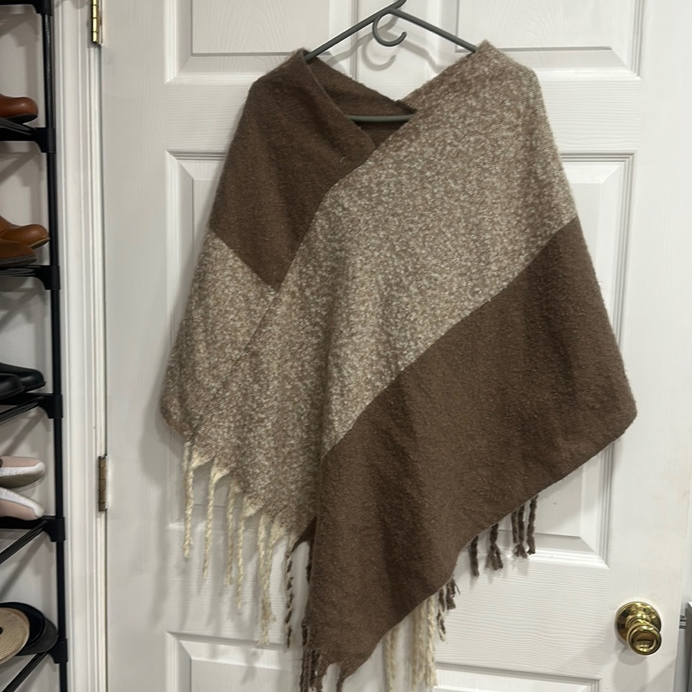 Women shawl